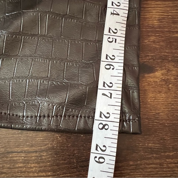 GAP High Rise Vegan Croc Leather Cheeky Straight Pants Size 31 Brown NWT - Picture 5 of 15